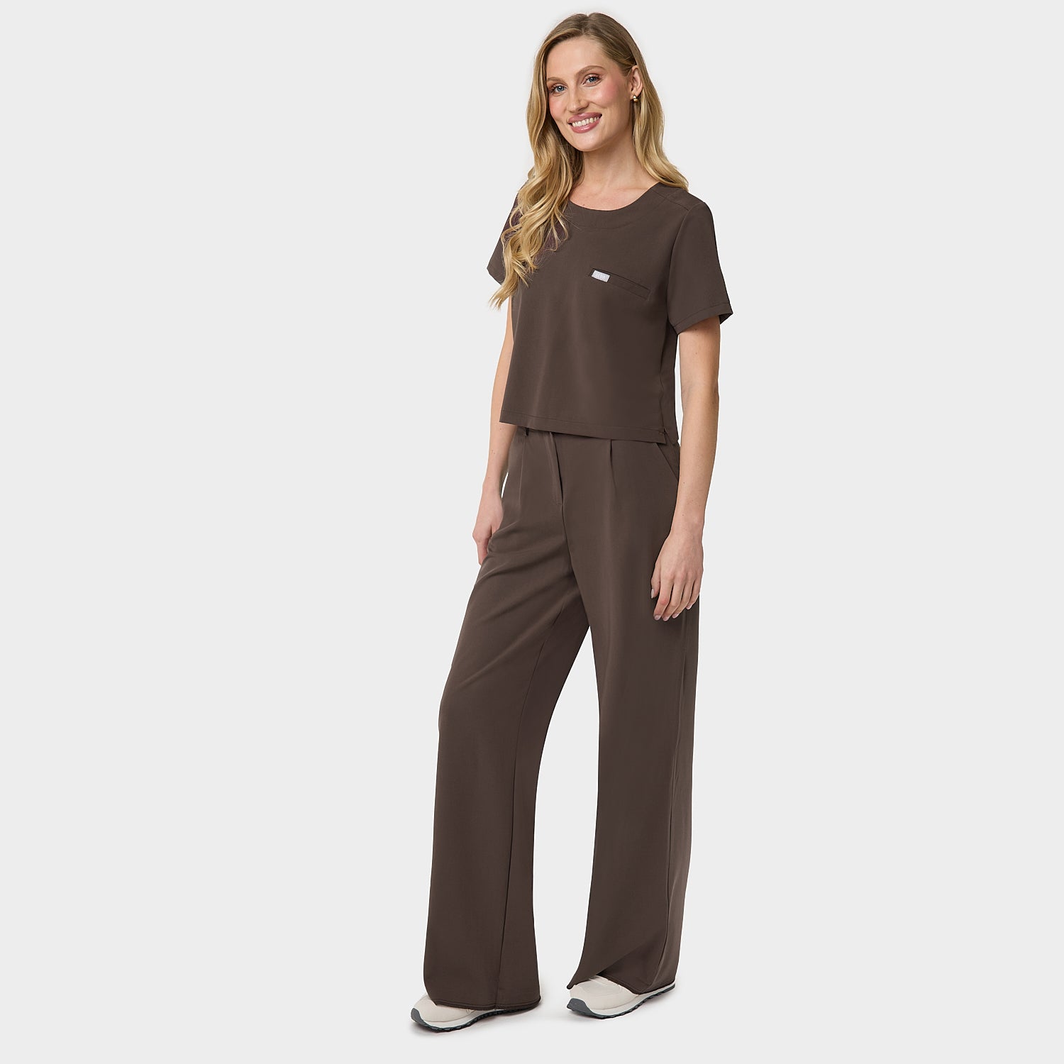 GAJA women's medical blouse - MILK CHOCOLATE